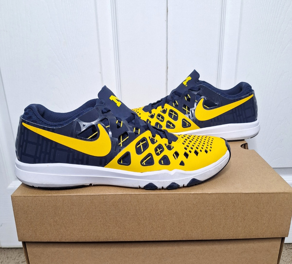 Nike Train Speed 4 AMP Michigan Wolverines 844102-417 size 9.5